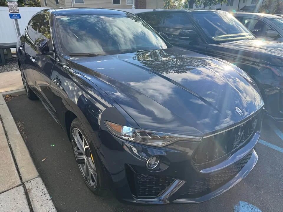 2022 Maserati Levante Modena - Image 5 of 20