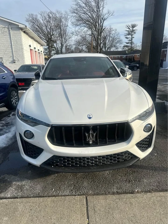 2022 Maserati Levante Modena - Image 2 of 13