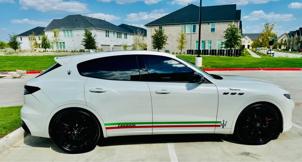 2022 Maserati Levante Modena - Image 4 of 19
