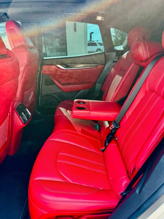 2022 Maserati Levante Modena - Image 10 of 19