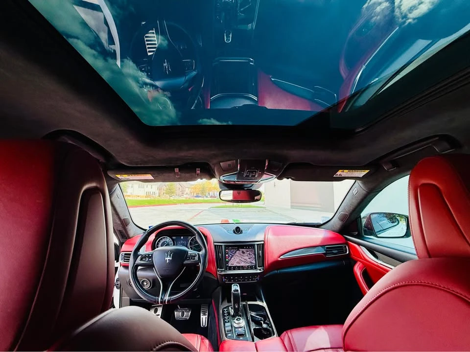 2022 Maserati Levante Modena - Image 12 of 19
