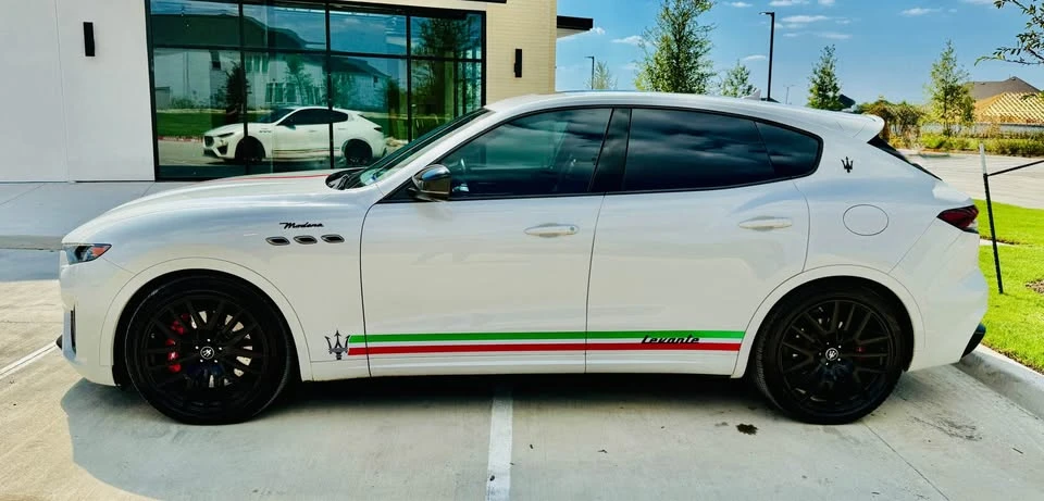 2022 Maserati Levante Modena - Image 2 of 19