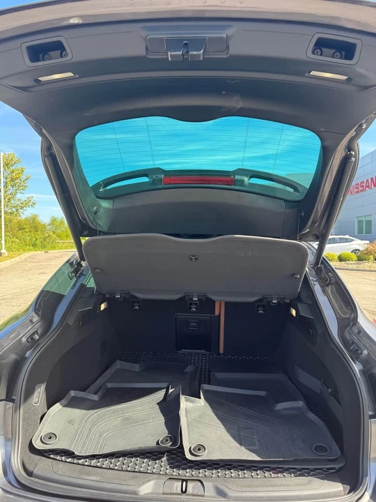 2022 Maserati Levante Modena - Image 11 of 17