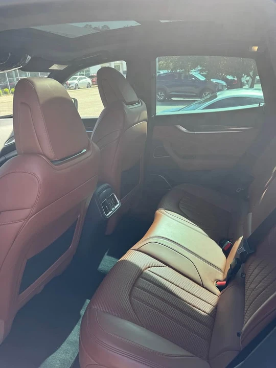 2022 Maserati Levante Modena - Image 12 of 17