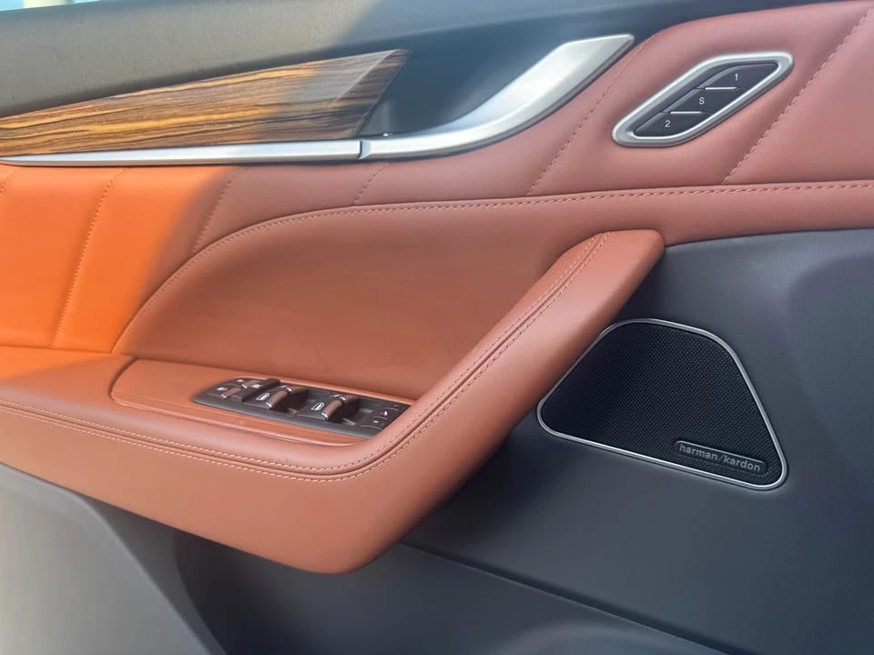 2022 Maserati Levante Modena - Image 18 of 20