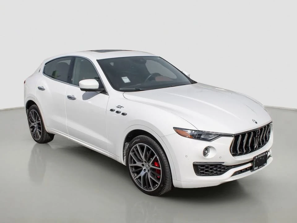 2022 Maserati Levante - Image 4 of 10