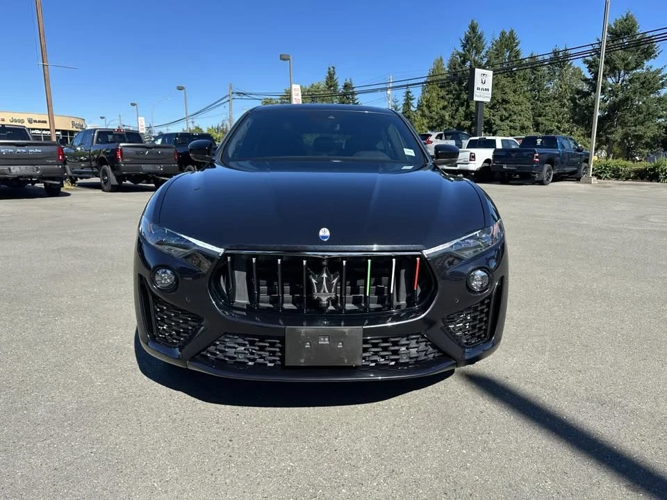 2022 Maserati Levante - Image 9 of 10