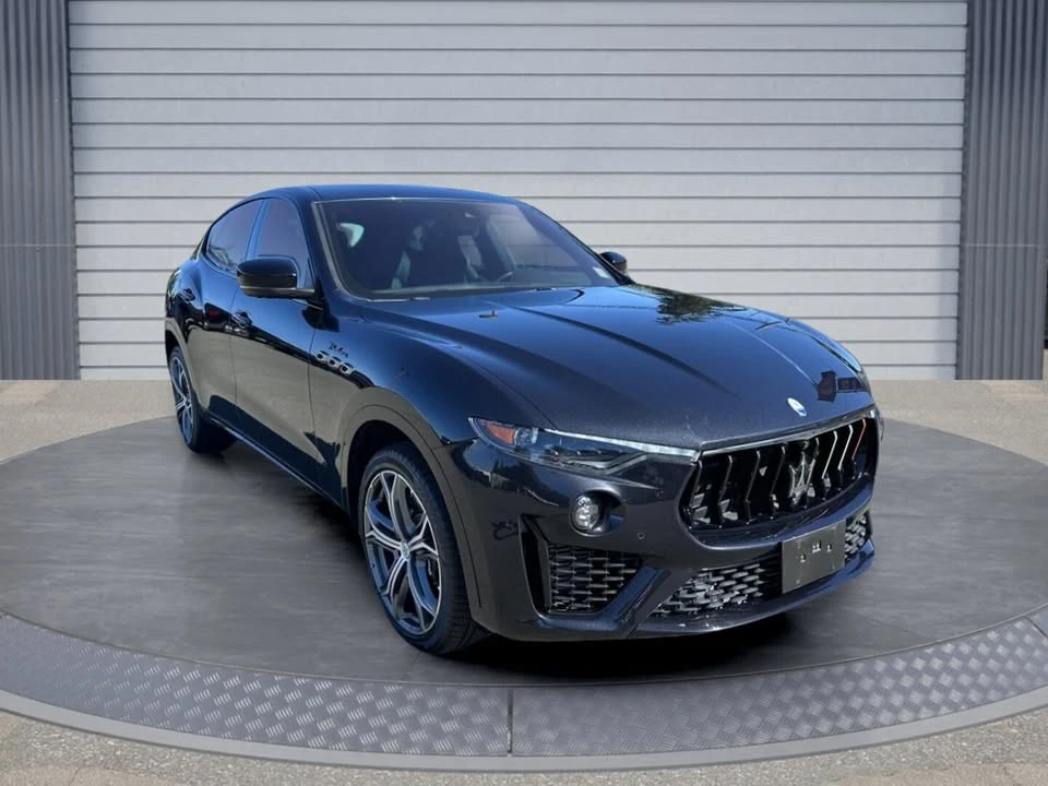 2022 Maserati Levante - Image 8 of 10