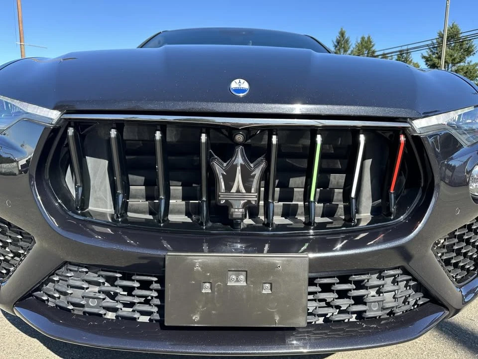 2022 Maserati Levante - Image 10 of 10