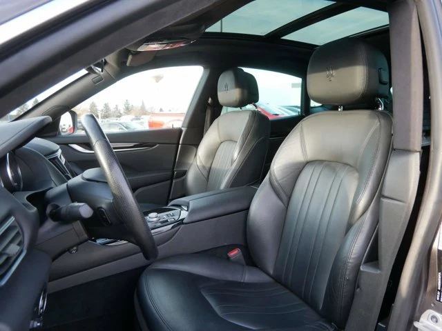 2022 Maserati Levante - Image 9 of 19