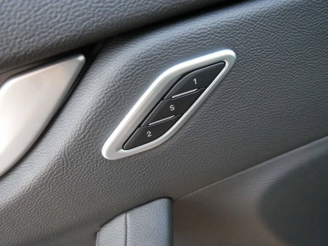 2022 Maserati Levante - Image 13 of 19