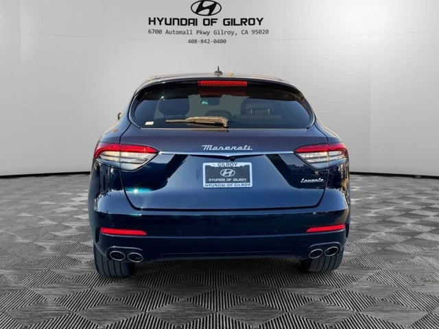 2022 Maserati Levante - Image 5 of 19