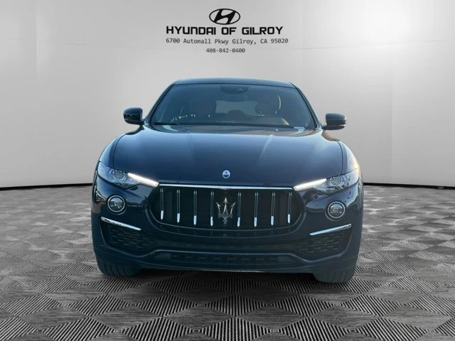 2022 Maserati Levante - Image 2 of 19