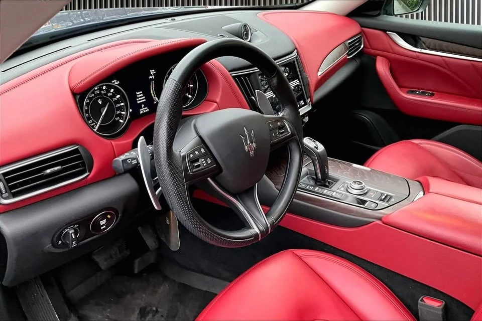2022 Maserati Levante - Image 4 of 9