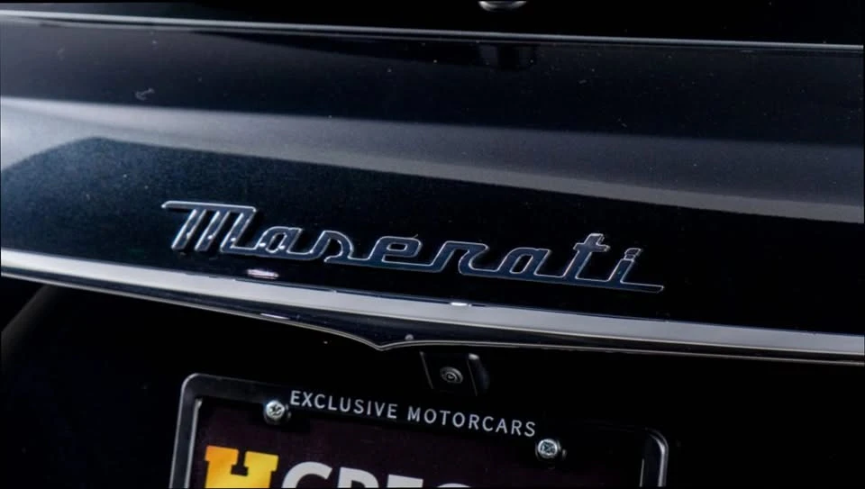 2022 Maserati Levante - Image 11 of 16