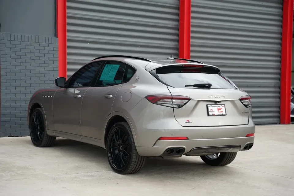 2022 Maserati Levante - Image 4 of 7