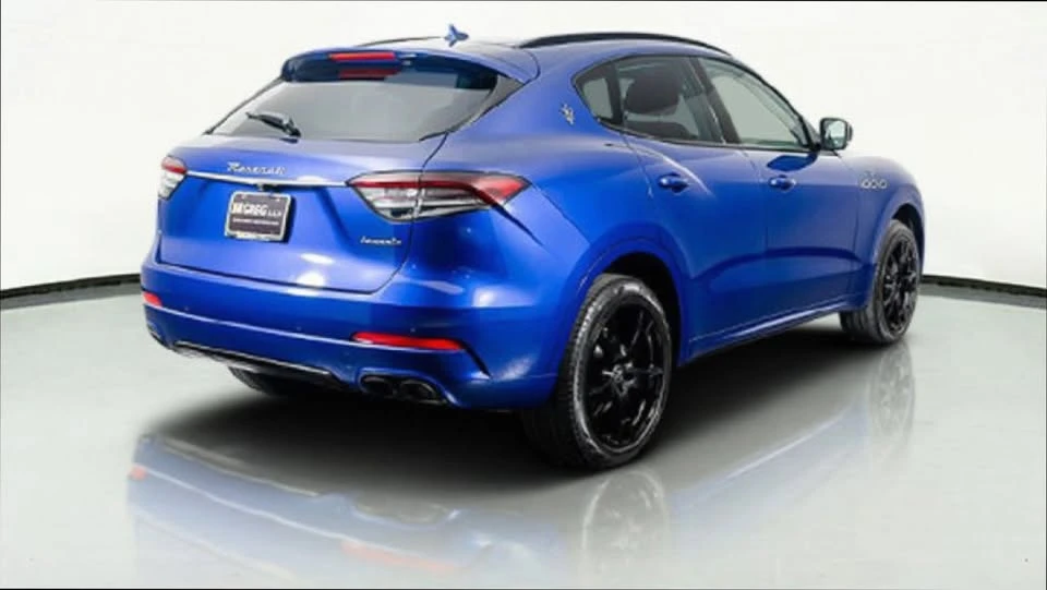 2022 Maserati Levante - Image 8 of 15