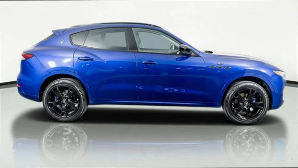 2022 Maserati Levante - Image 5 of 15