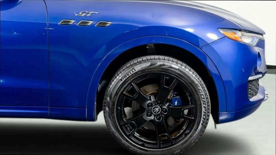 2022 Maserati Levante - Image 4 of 15