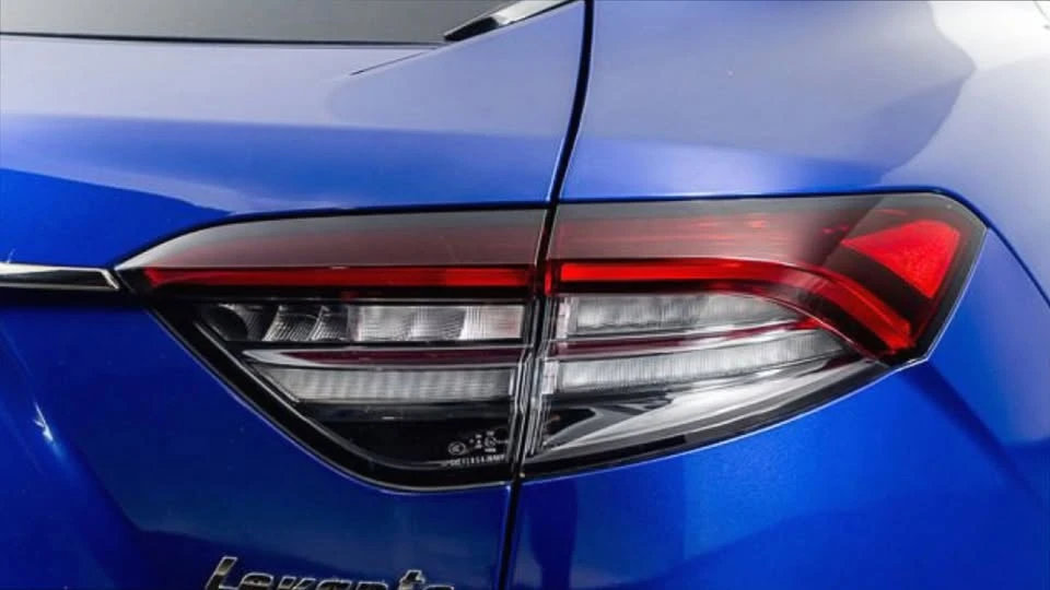 2022 Maserati Levante - Image 7 of 15