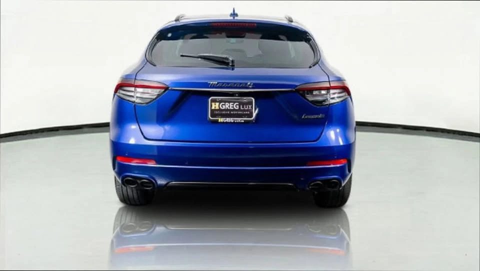 2022 Maserati Levante - Image 10 of 15