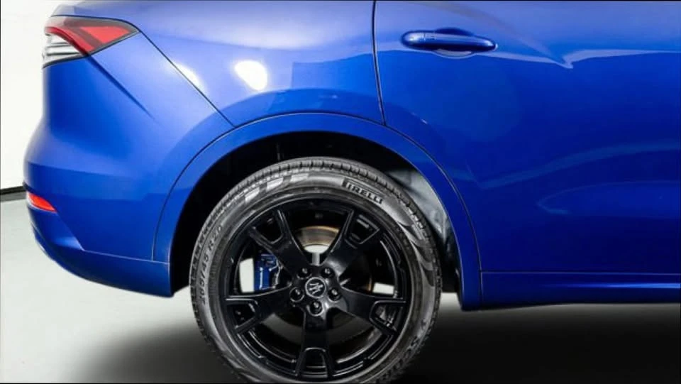 2022 Maserati Levante - Image 9 of 15