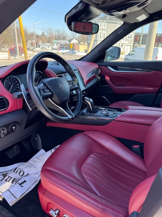 2022 Maserati Levante Modena - Image 15 of 17