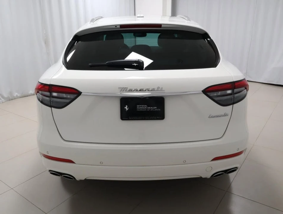 2022 Maserati Levante - Image 5 of 20