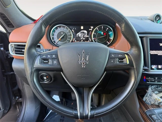 2022 Maserati Levante - Image 16 of 19