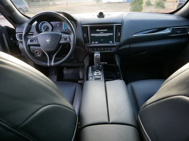 2022 Maserati Levante - Image 19 of 20