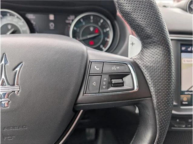 2022 Maserati Levante - Image 13 of 19