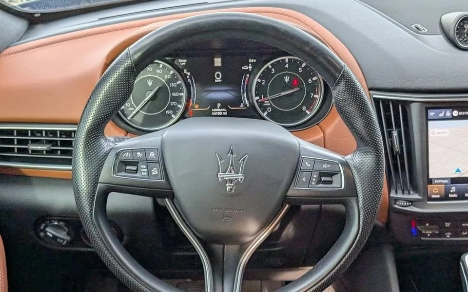 2022 Maserati Levante - Image 16 of 18