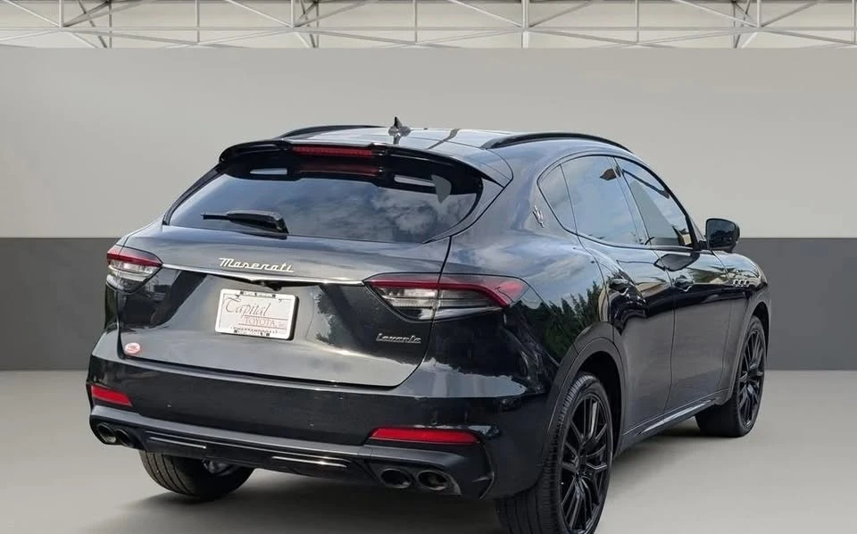 2022 Maserati Levante - Image 6 of 18