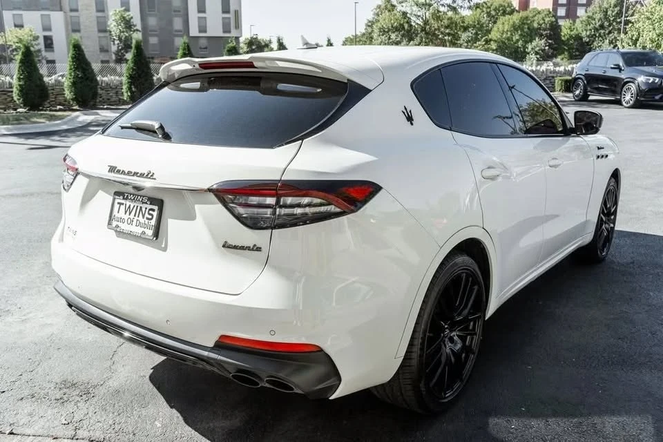 2022 Maserati Levante Modena - Image 4 of 17
