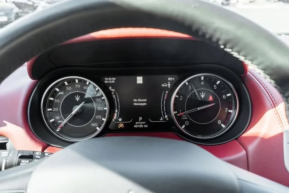 2022 Maserati Levante Modena - Image 10 of 17