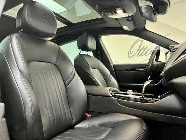 2022 Maserati Levante Modena - Image 15 of 20