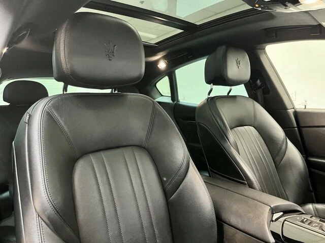 2022 Maserati Levante Modena - Image 14 of 20