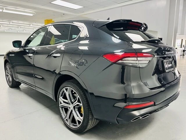 2022 Maserati Levante Modena - Image 5 of 20