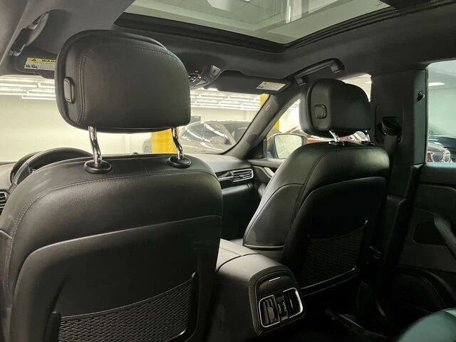 2022 Maserati Levante Modena - Image 17 of 20
