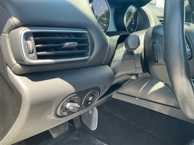 2022 Maserati Levante Modena - Image 13 of 20