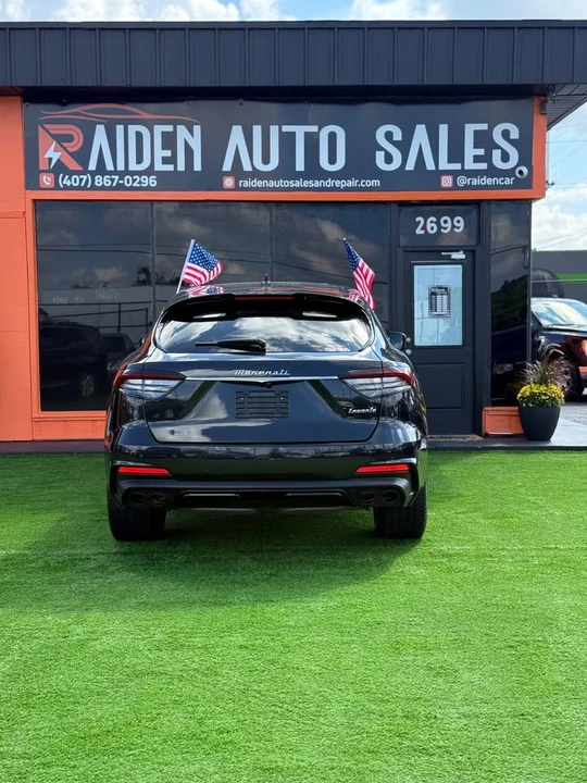 2022 Maserati Levante Modena - Image 10 of 13