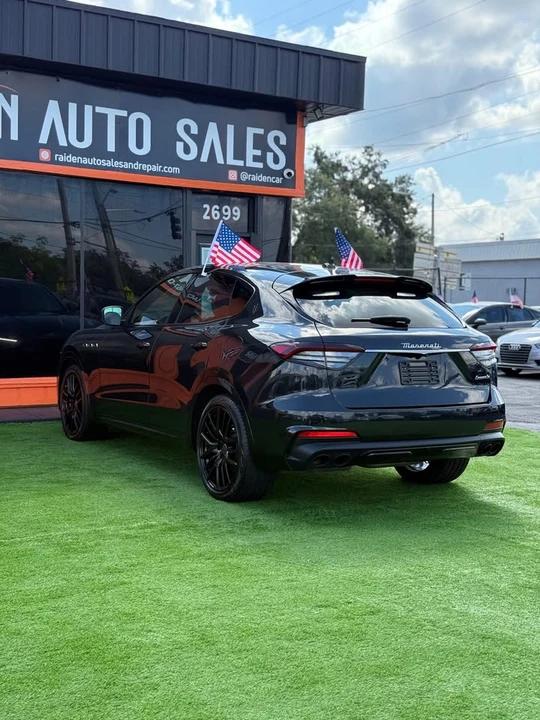2022 Maserati Levante Modena - Image 12 of 13
