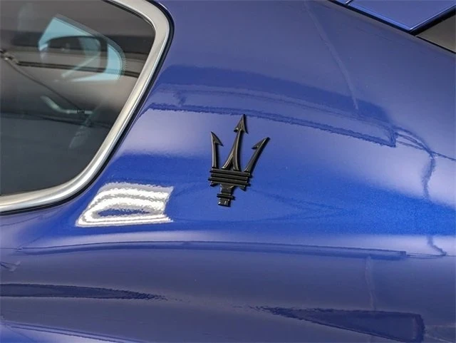 2022 Maserati Levante Modena - Image 10 of 15