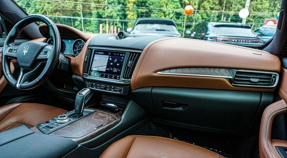 2022 Maserati Levante Modena - Image 19 of 20