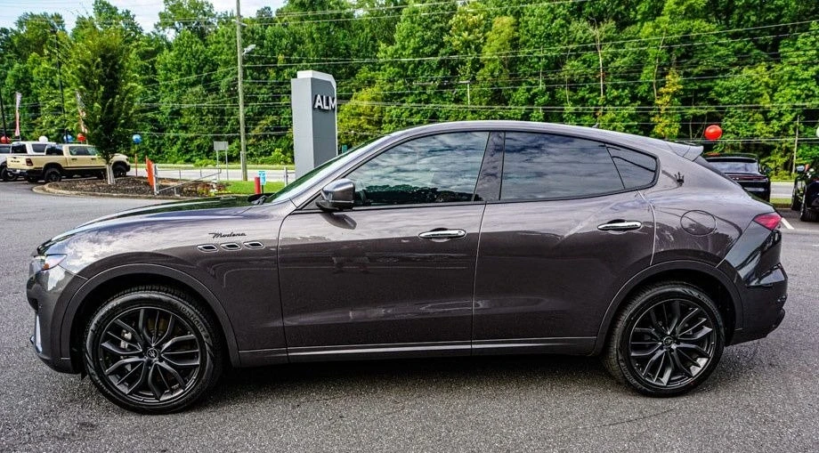 2022 Maserati Levante Modena - Image 5 of 20