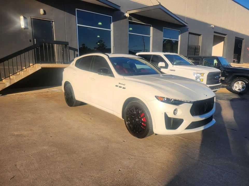 2022 Maserati Levante Modena - Image 4 of 12