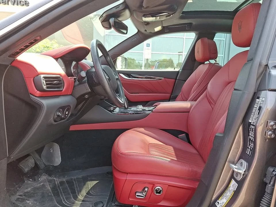 2022 Maserati Levante Modena - Image 8 of 11