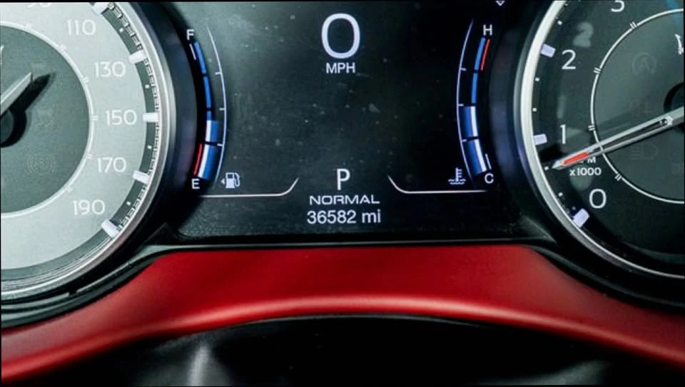 2022 Maserati Levante Modena - Image 12 of 18