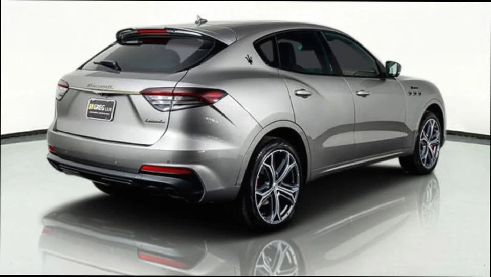 2022 Maserati Levante Modena - Image 8 of 18