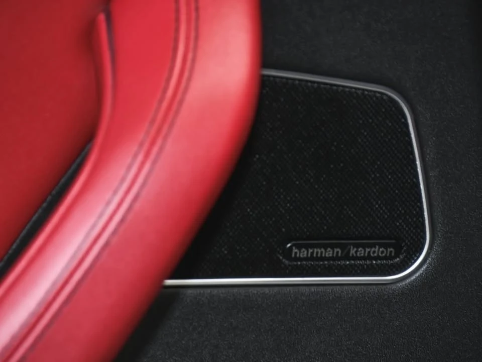 2022 Maserati Levante Modena - Image 9 of 14
